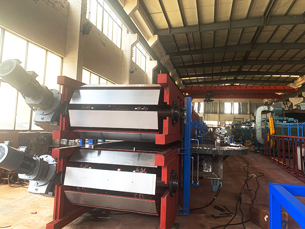  Laminating machine in the factory